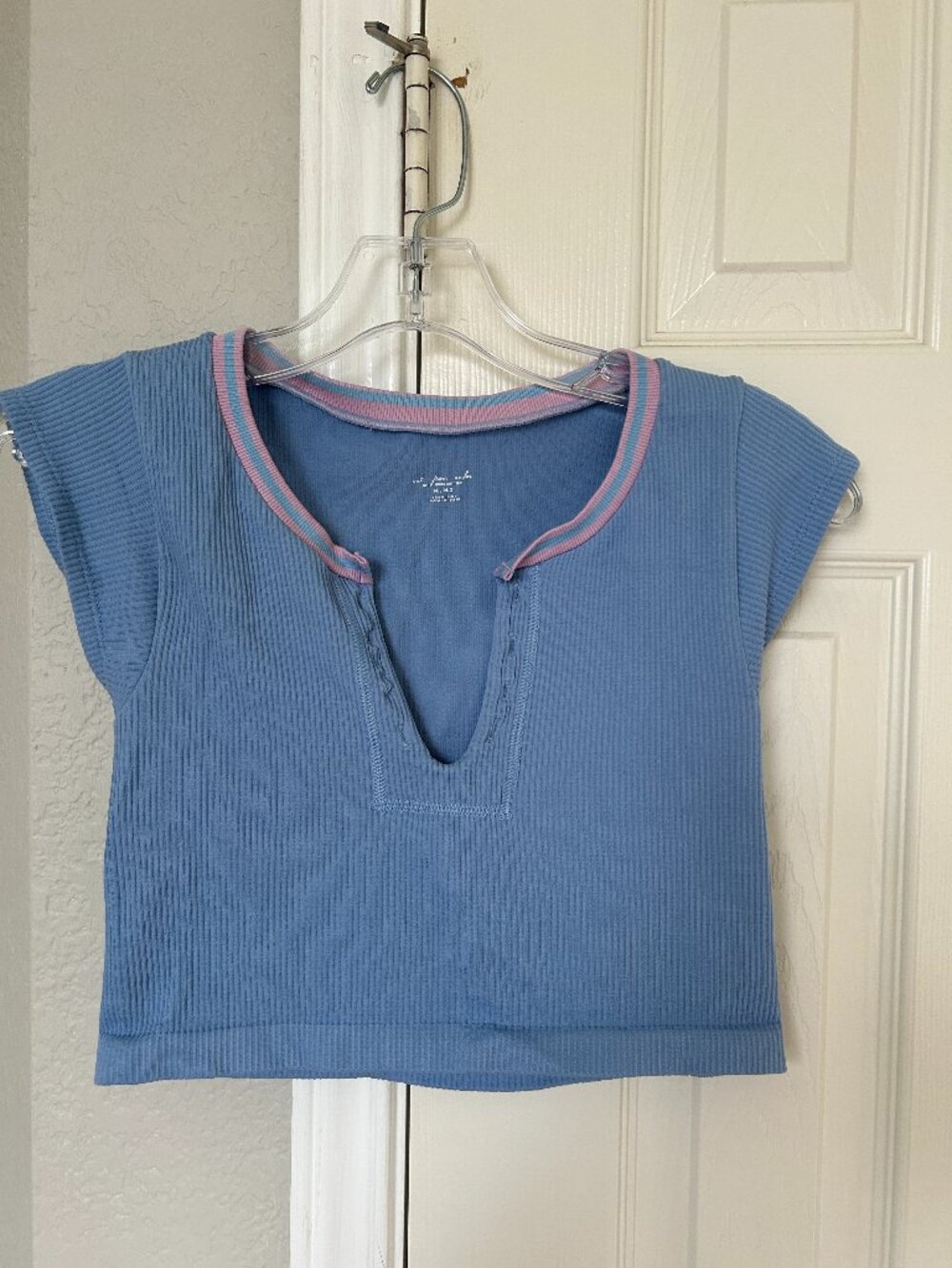 Urban Outfitters Out From Under Go For Gold Seamless Crop Top - Blue - Med/Lg